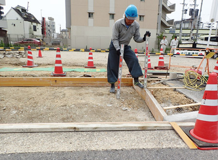 歩道の切り下げ工事